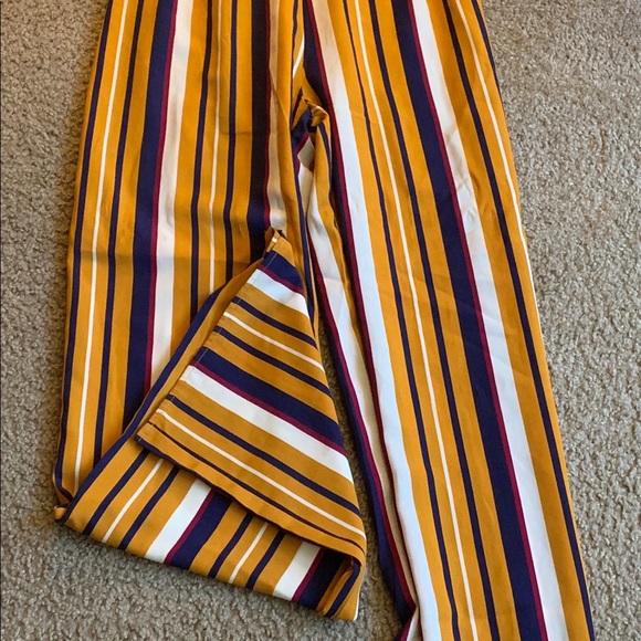 Jumper/Romper - Picture 3 of 5